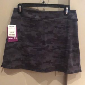 New running skirt, black camo, never worn